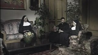 Günah Çıkarma Konulu İtalyan Erotik Filmi Sansürsüz